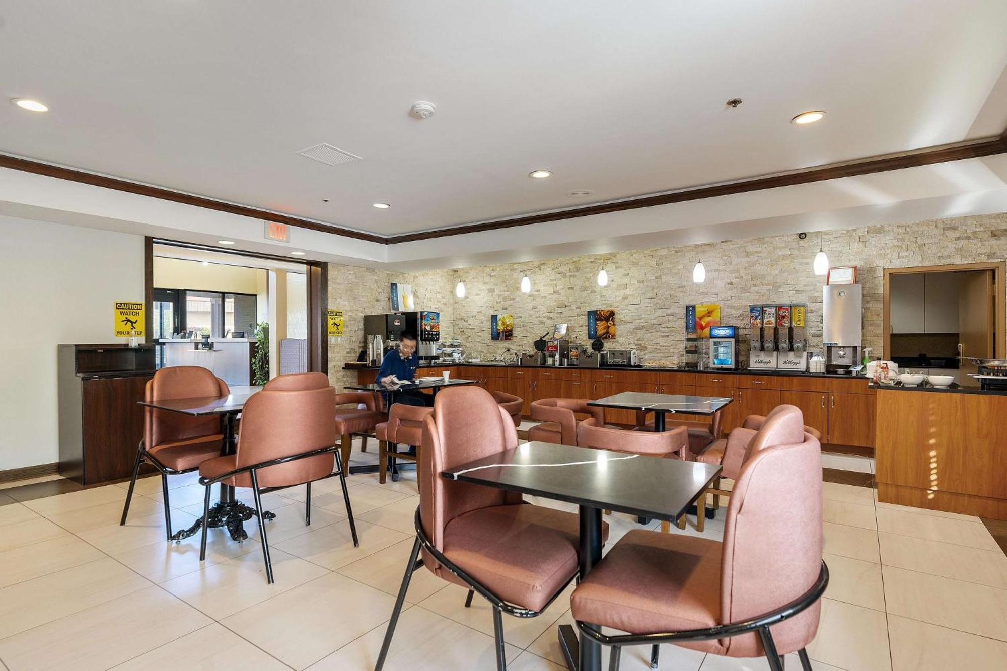 Best Western Oakbrook Inn Оукбрук-Террес Екстер'єр фото